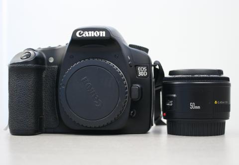 Canon EOS 30D (Uses CF Card) - 50mm Lens